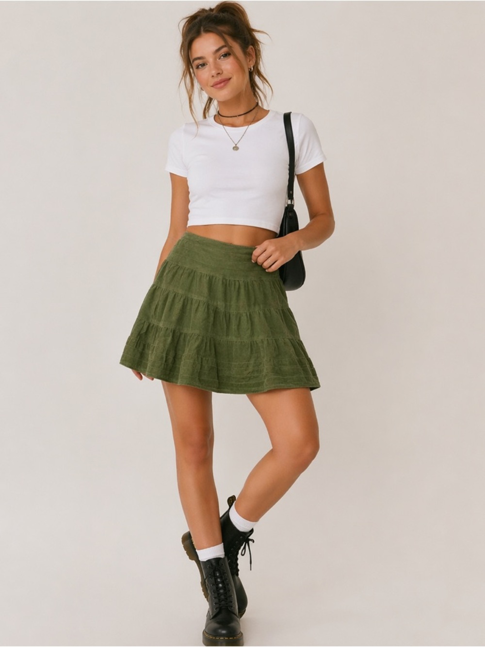 🌿✨ NWT Mossimo Supply Co. Olive Green Tiered Mini Skirt – 90s Vibe ✨🌿